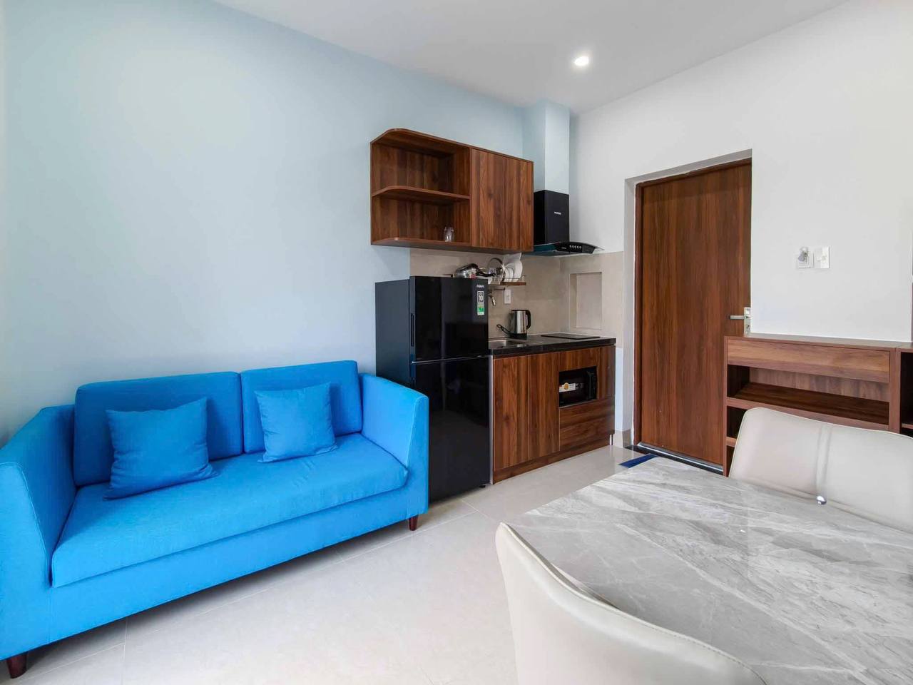 1BR apartment in Khue My — photo 9