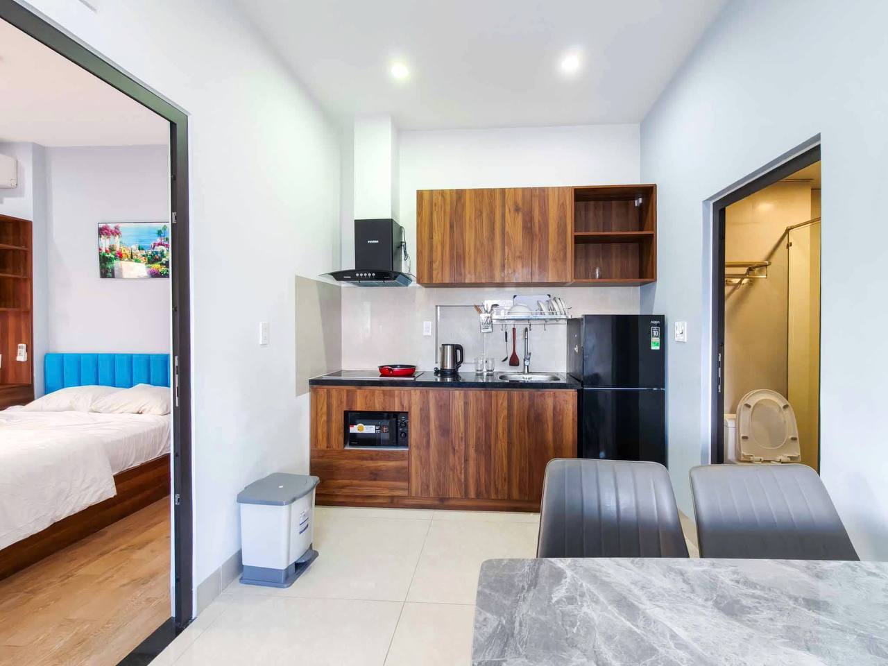 2BR apartment in Khue My — photo 7
