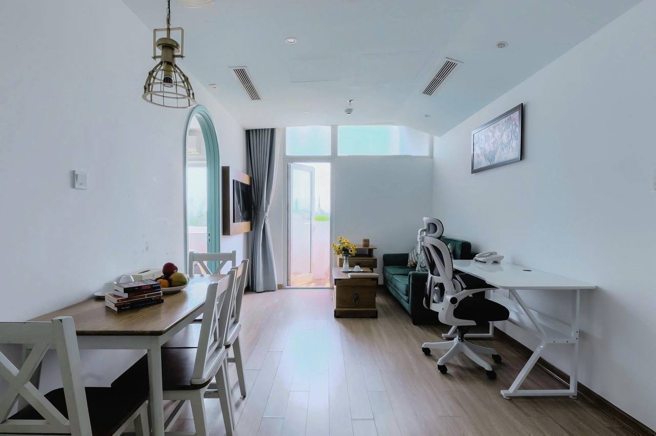 2BR apartment in Khue My — photo 2