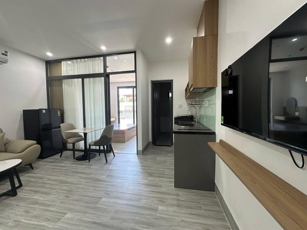 2BR apartment in Khue My — photo 3