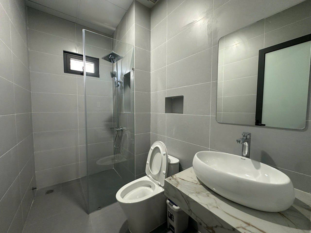 2BR apartment in Khue My — photo 8