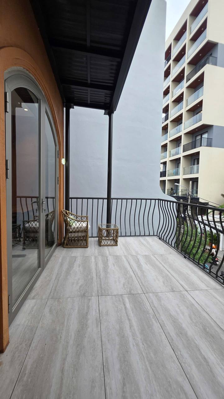 2BR apartment in My An — photo 3
