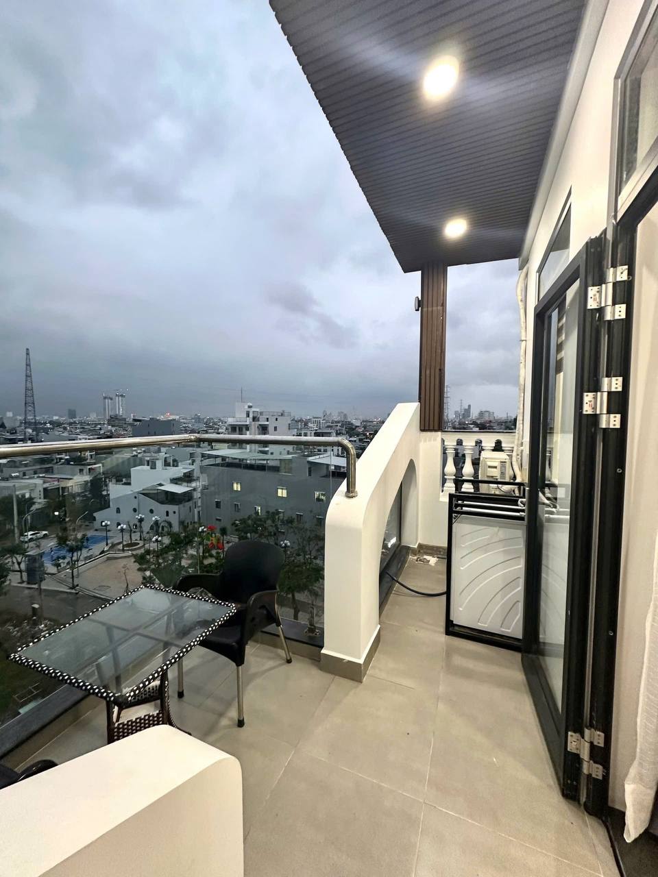 1BR apartment in Khue My — photo 3