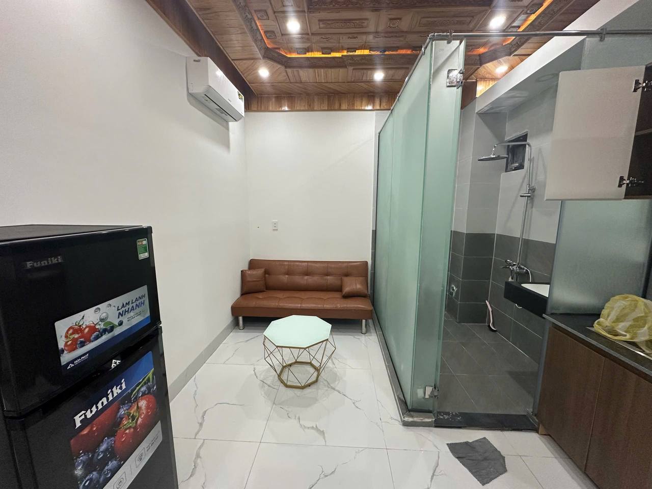 1BR apartment in Khue My — photo 4