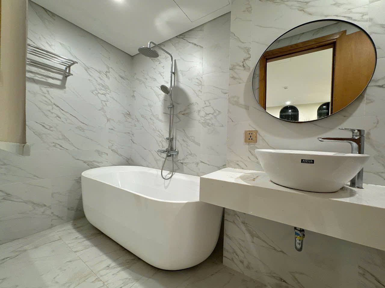 2BR apartment in Son Tra — photo 9