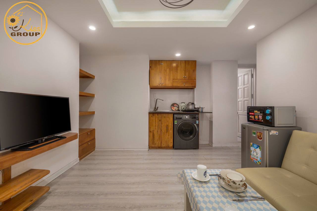 2BR apartment in My An — photo 3