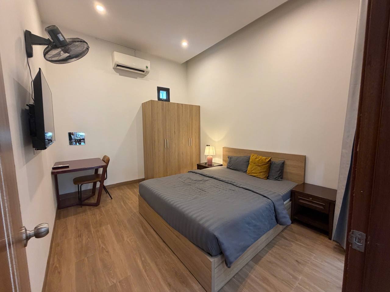 2BR apartment in Khue My — photo 6