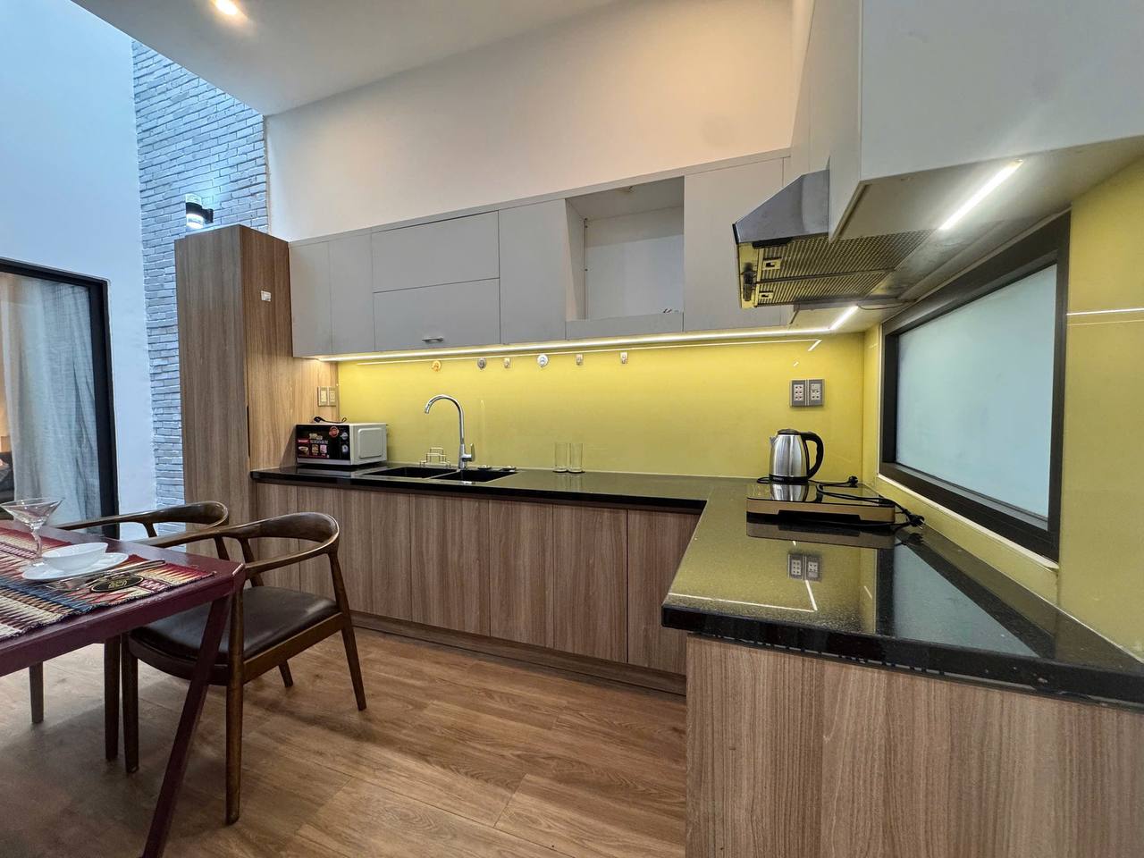 2BR apartment in Khue My — photo 7