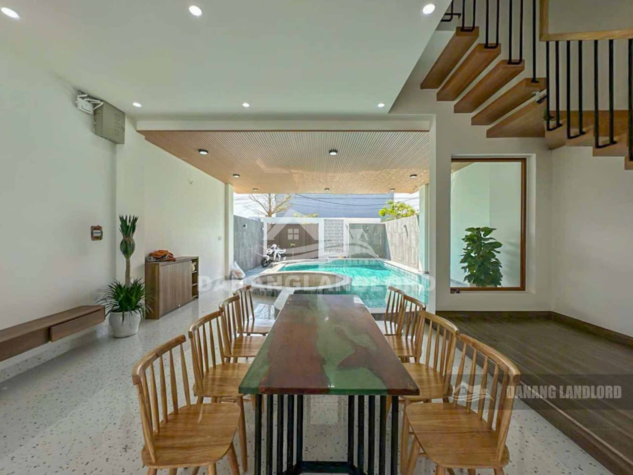 4BR villa in Ngu Hanh Son — photo 4