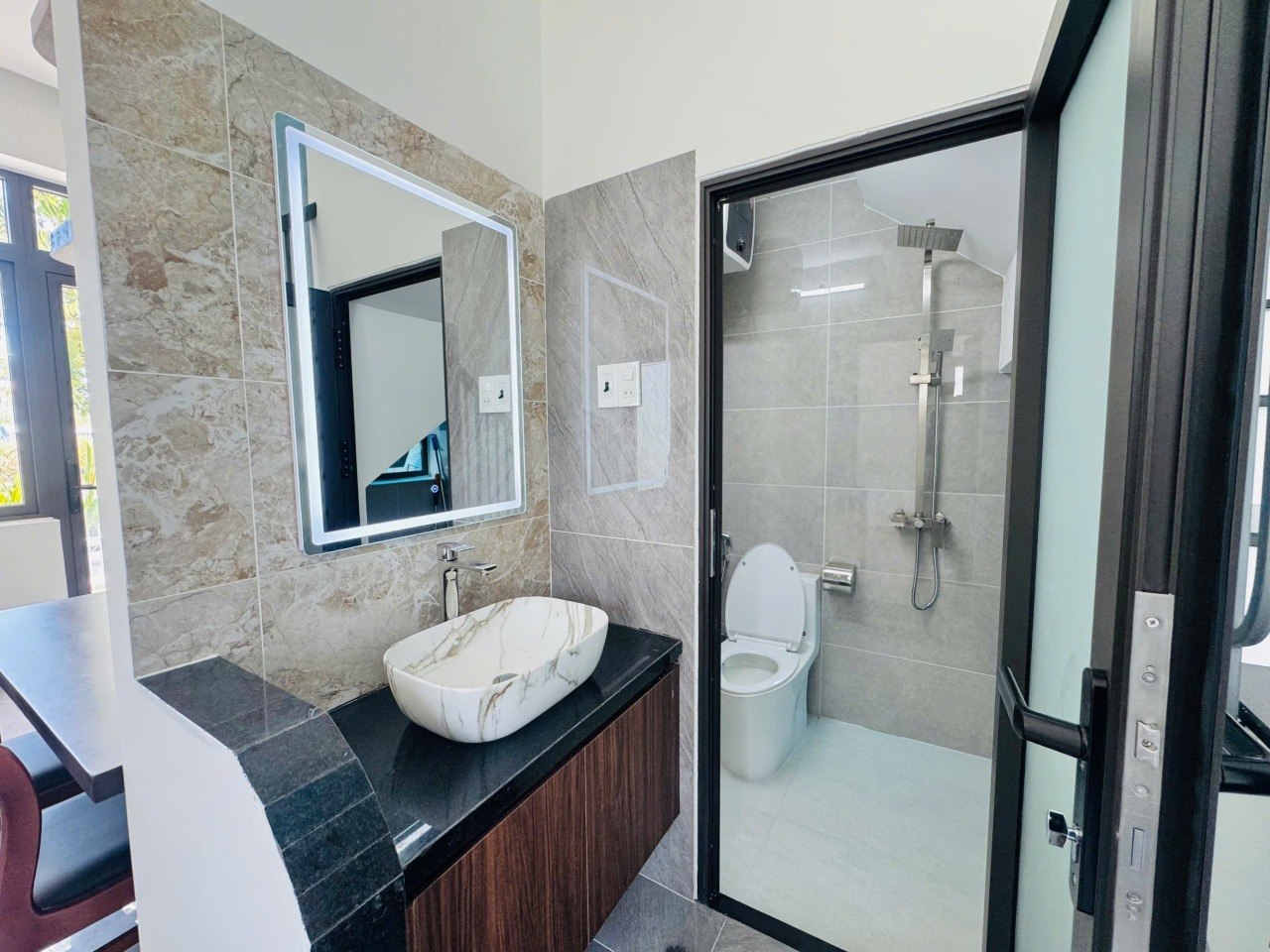 2BR villa in FPT City — photo 6