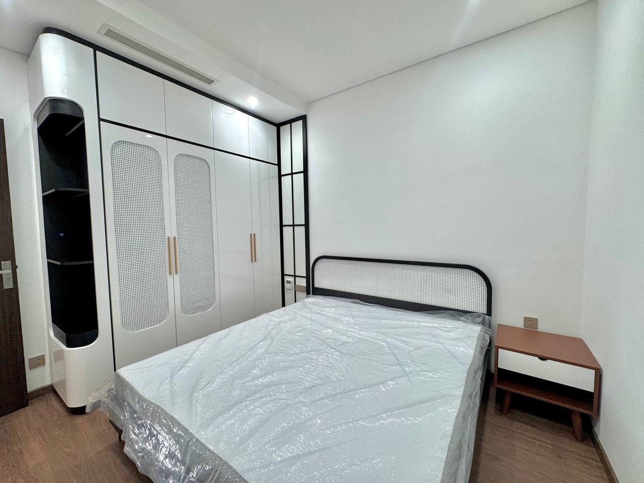 2BR apartment in FPT City — photo 7