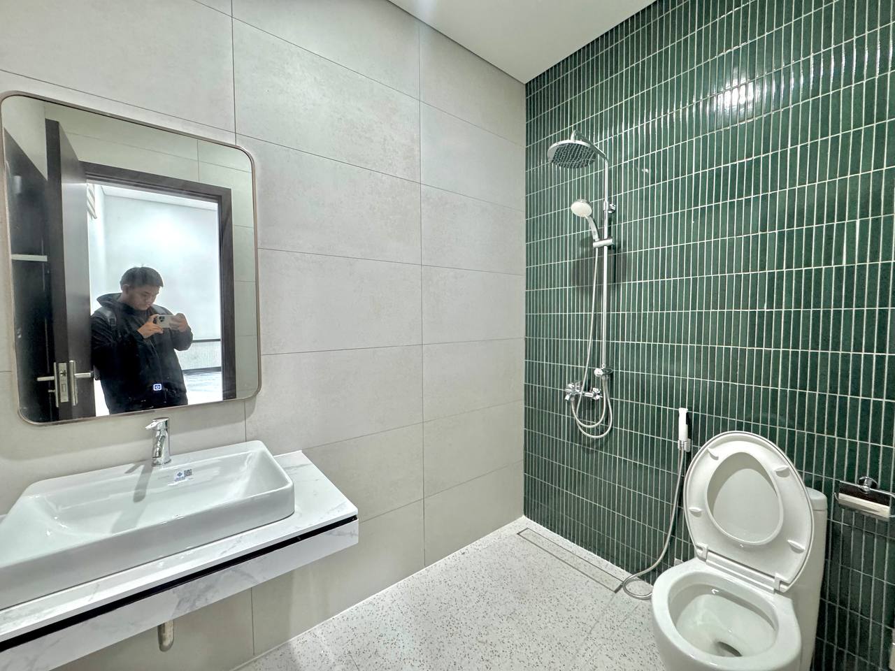 2BR apartment in FPT City — photo 8