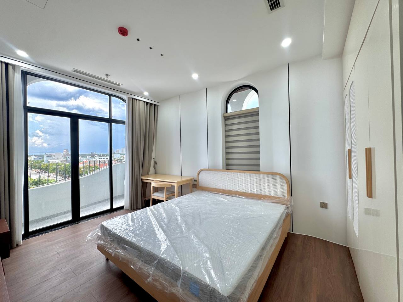 2BR apartment in FPT City — photo 7
