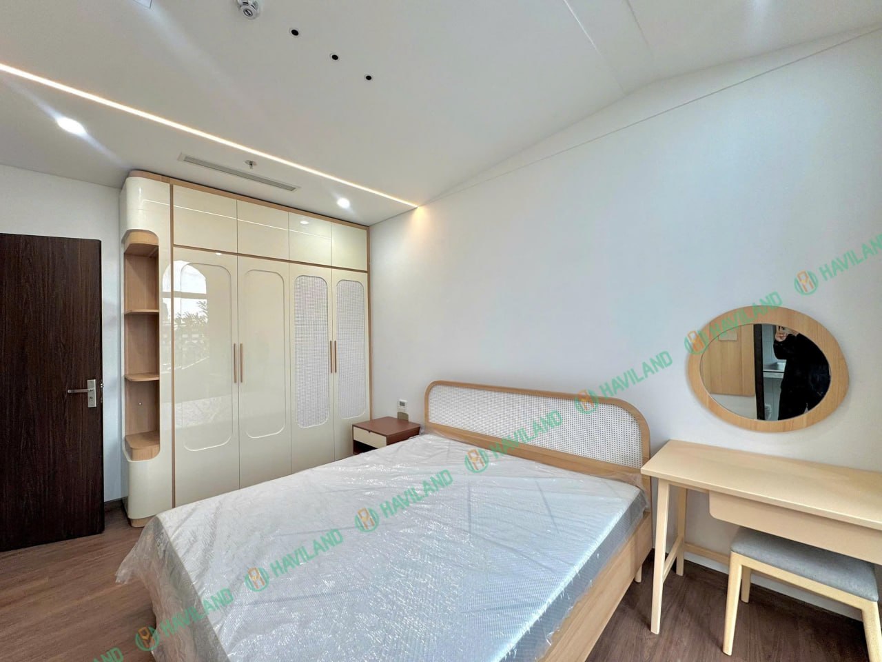 2BR apartment in FPT City — photo 2
