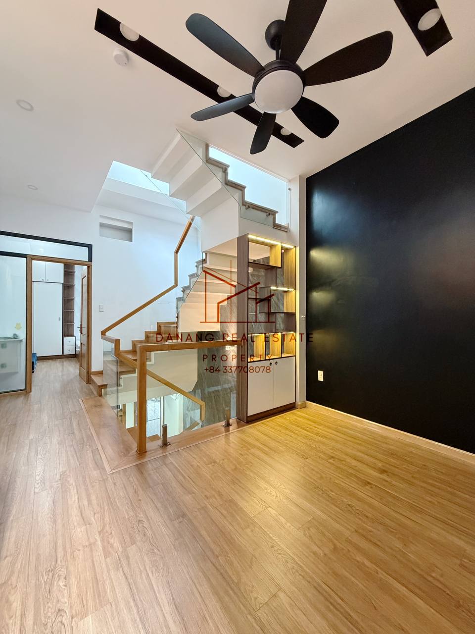 2BR house in Hoa Minh — photo 6