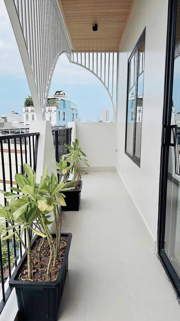 1BR apartment in Khue My — photo 2