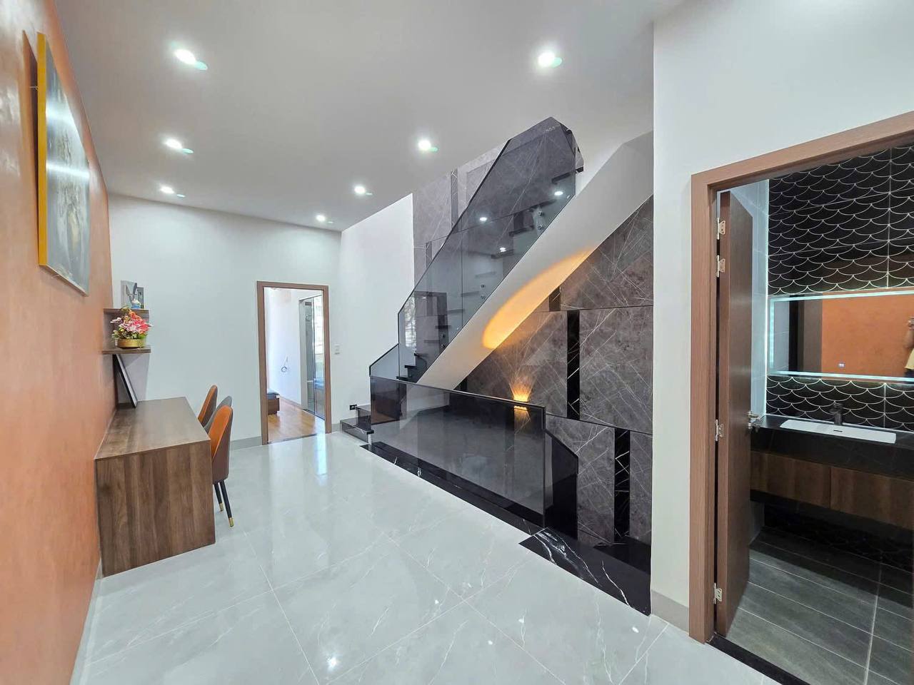 4BR house in Hoa Minh — photo 9