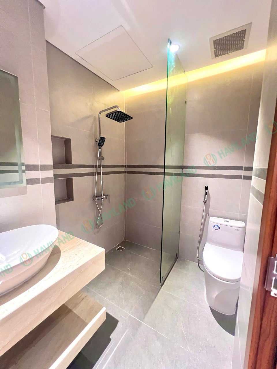 2BR apartment in Khue My — photo 7