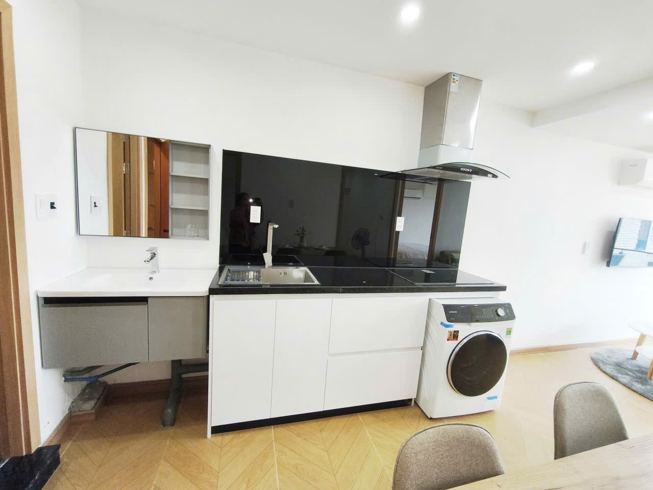 2BR apartment in My An — photo 7