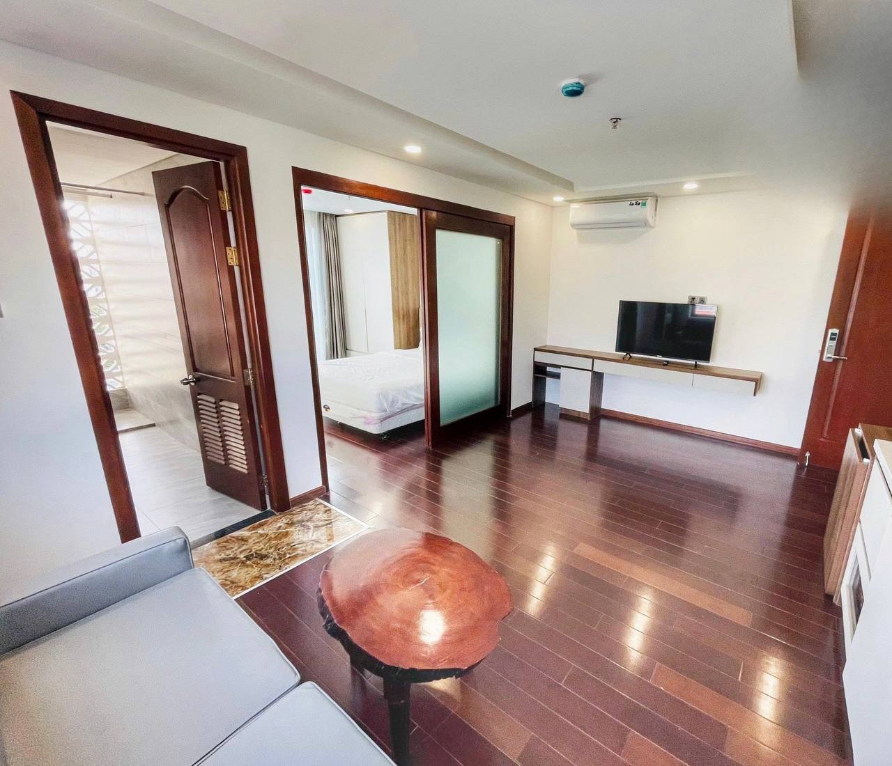 1BR apartment in Ngu Hanh Son — photo 4