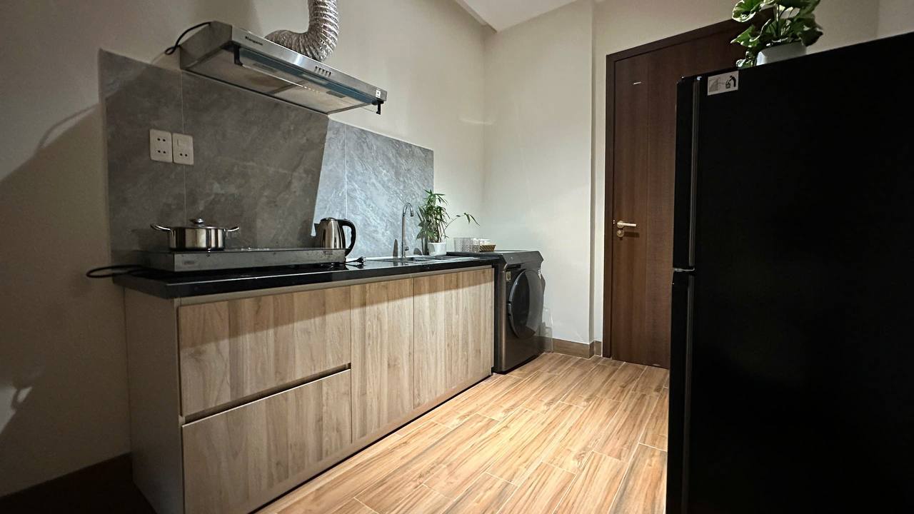 2BR apartment in Khue My — photo 6