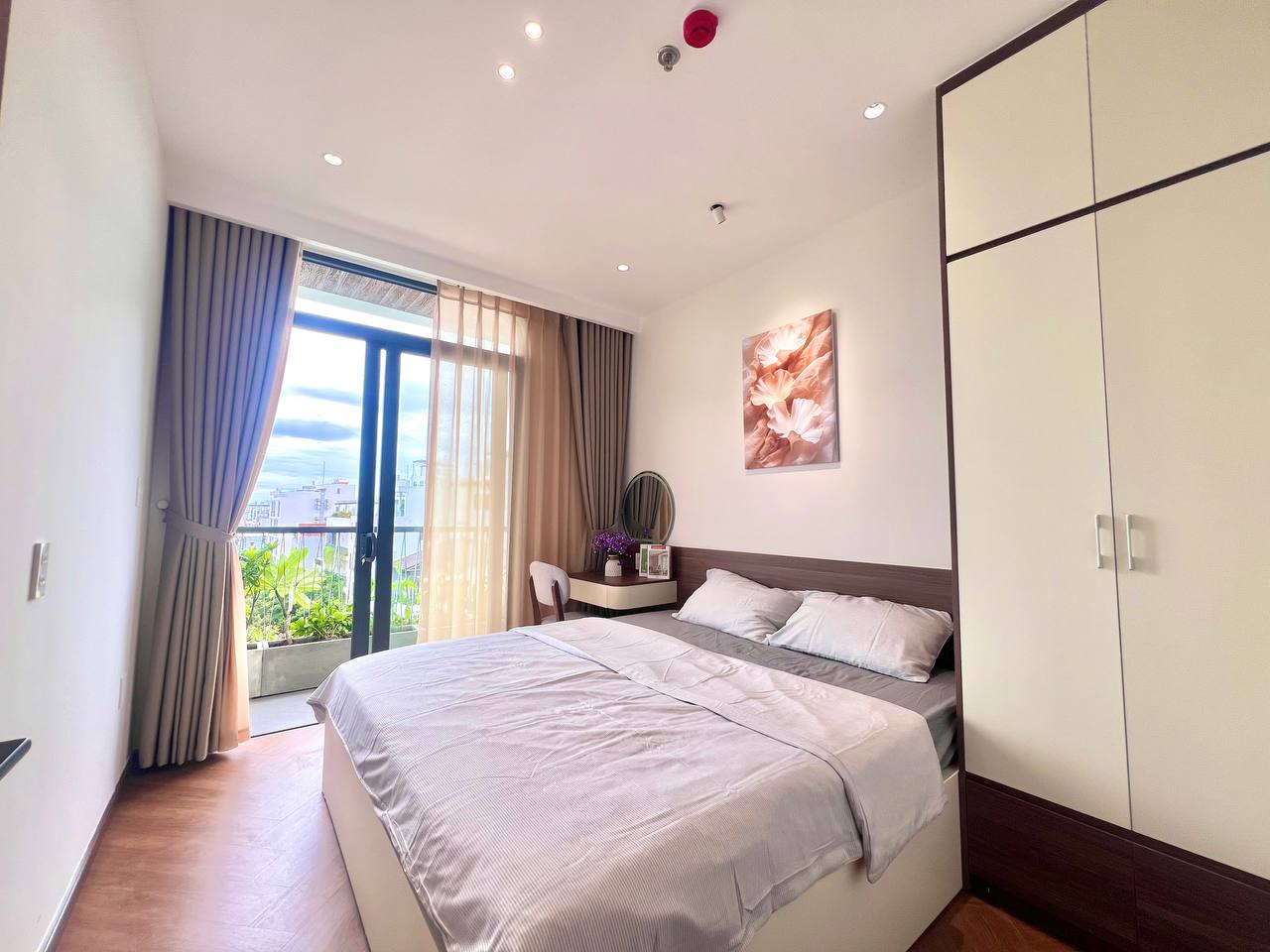 2BR apartment in Khue My — photo 3