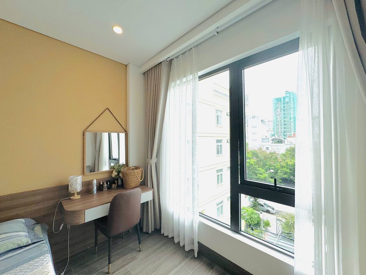 1BR apartment in My An — photo 4