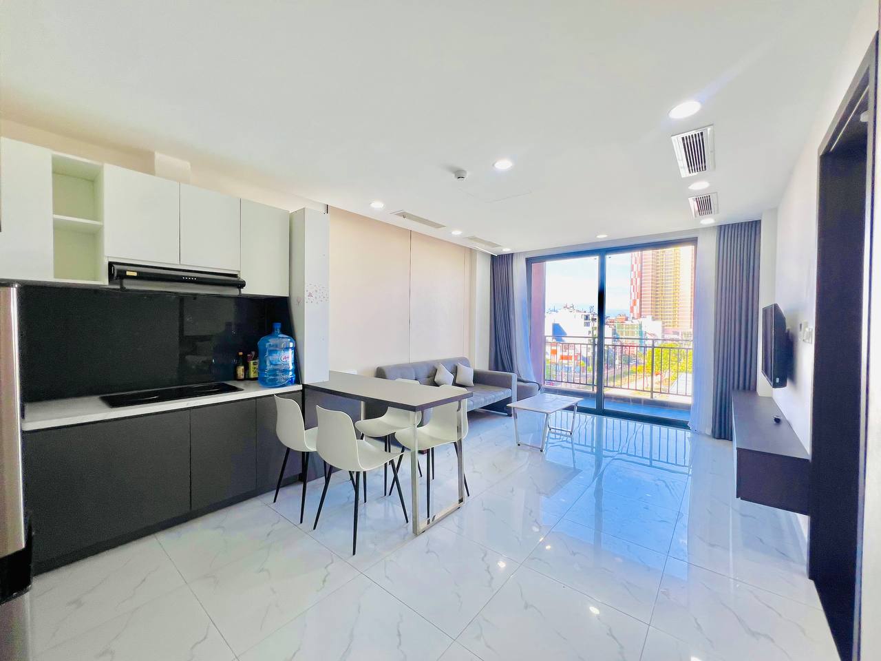 1BR apartment in My An — photo 2