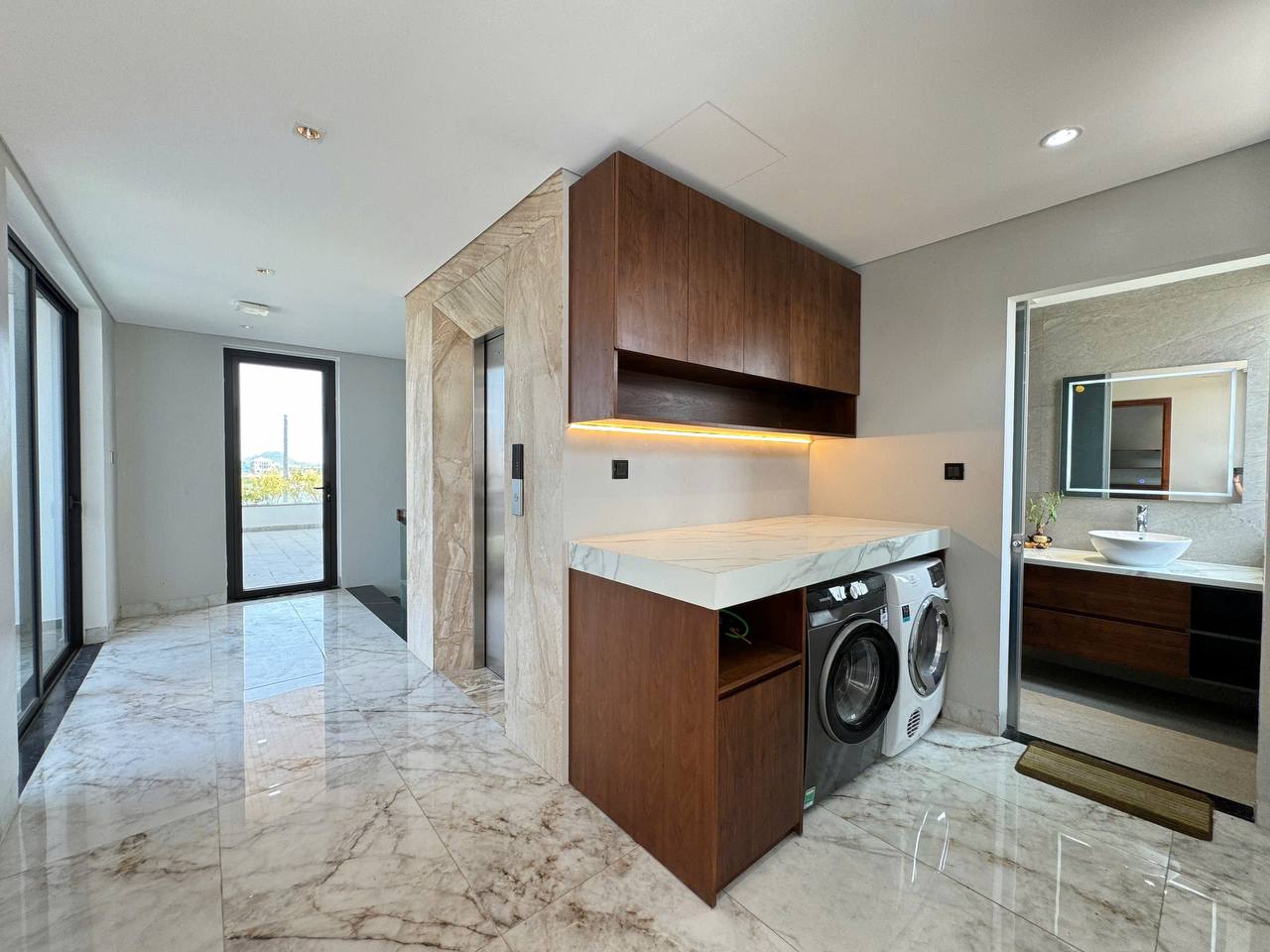 5BR villa in Cam Le — photo 8