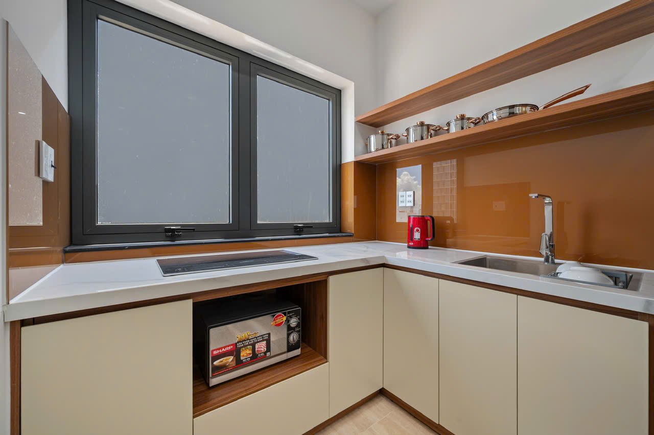 1BR apartment in Khue My — photo 6