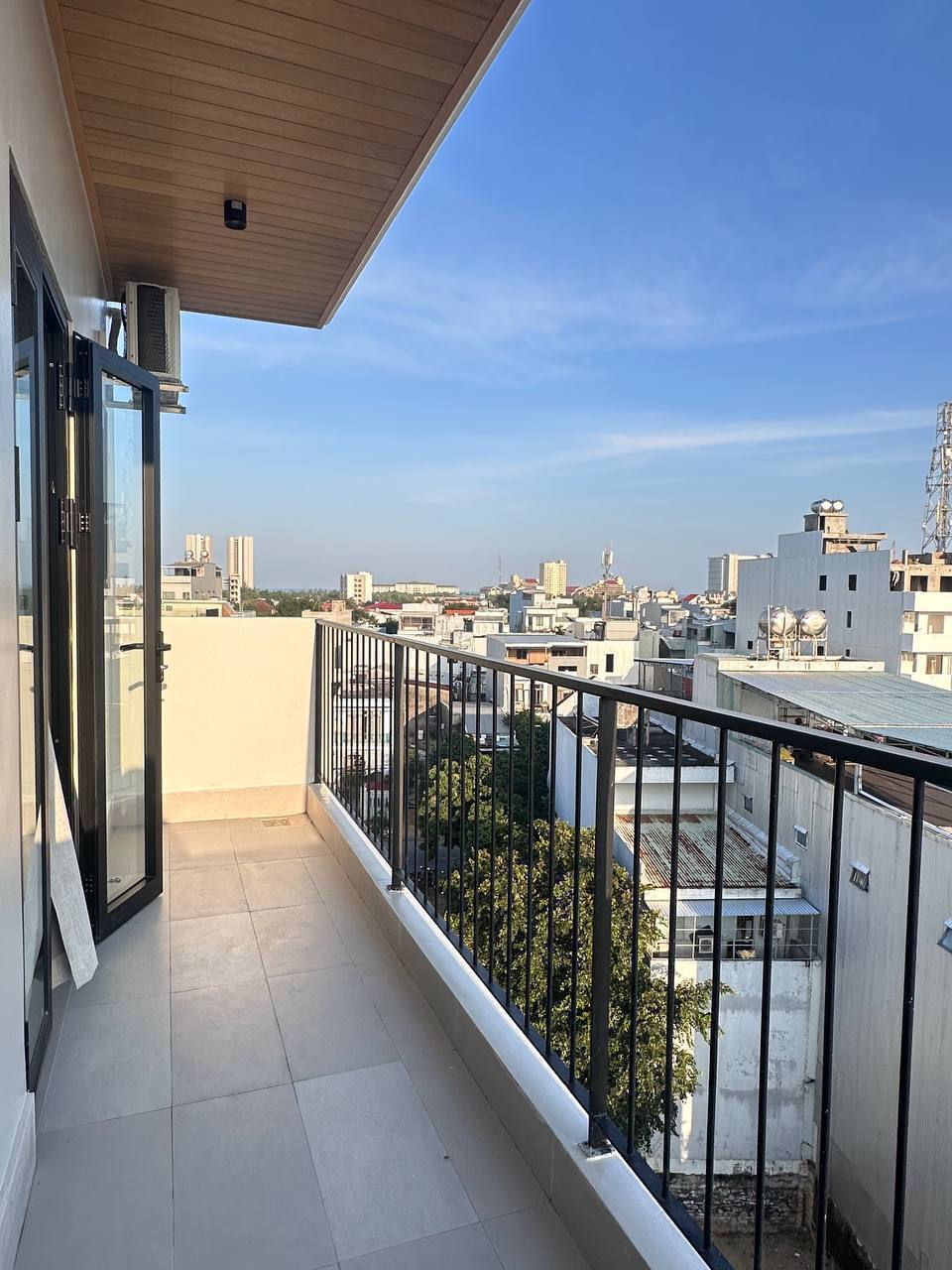 1BR apartment in Khue My — photo 2