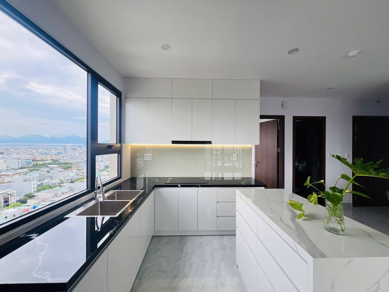 2BR condo in Hai Chau — photo 5
