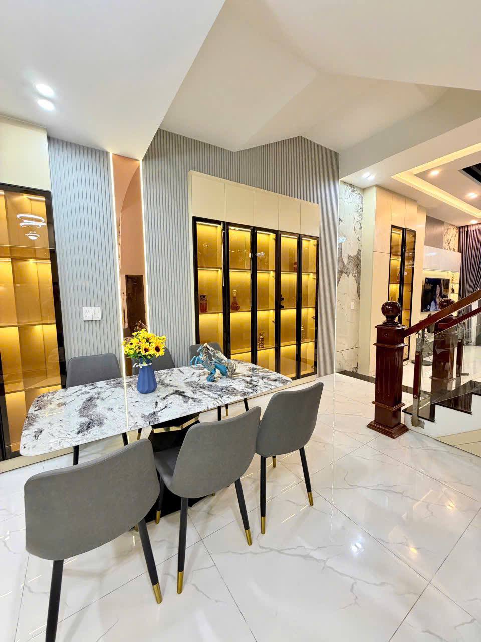 4BR house in Hoa Khanh — photo 3