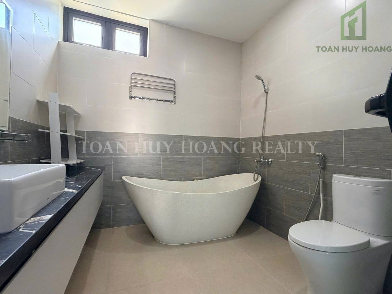 3BR villa in My An — photo 4