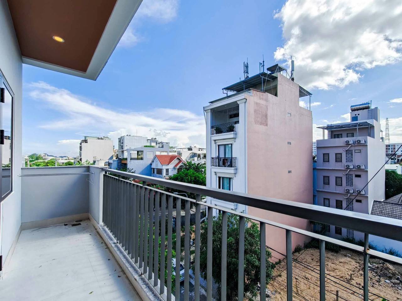 2BR apartment in Khue My — photo 7
