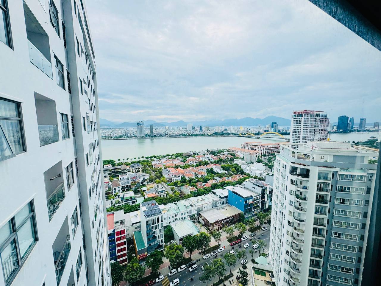 2BR apartment in Son Tra — photo 8